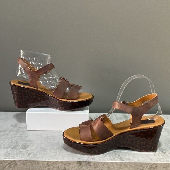 Kork-Ease Brown Leather Wedge Sandals Size 8 - Picture 2 of 15